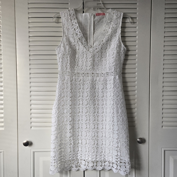 Hany Dany White Lace Mini Dress size M - Picture 1 of 11